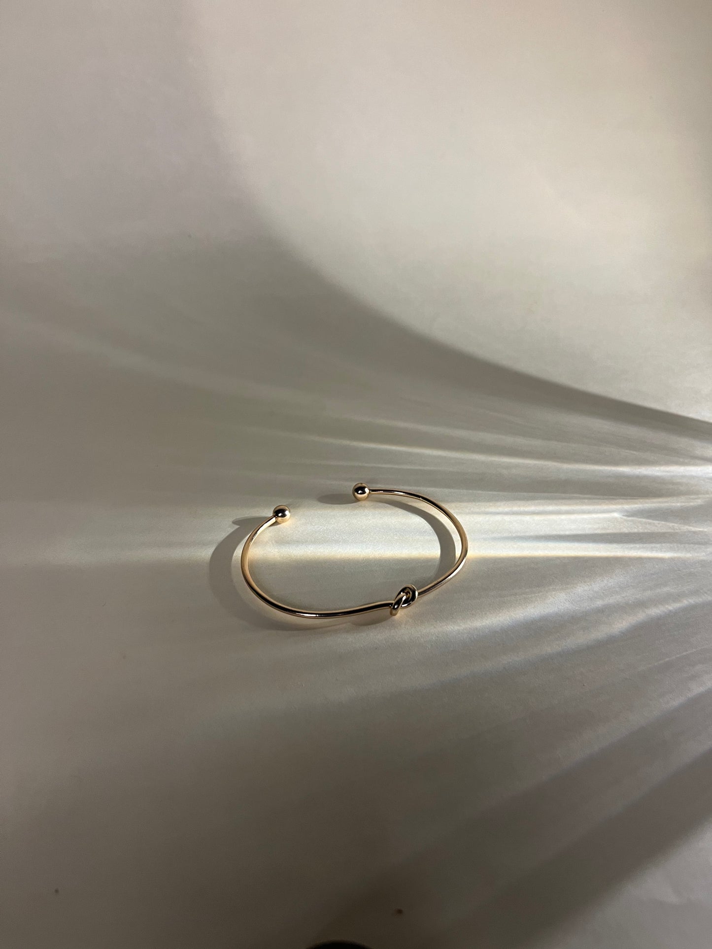 Love knot bracelet - Eternal Grace Cuff