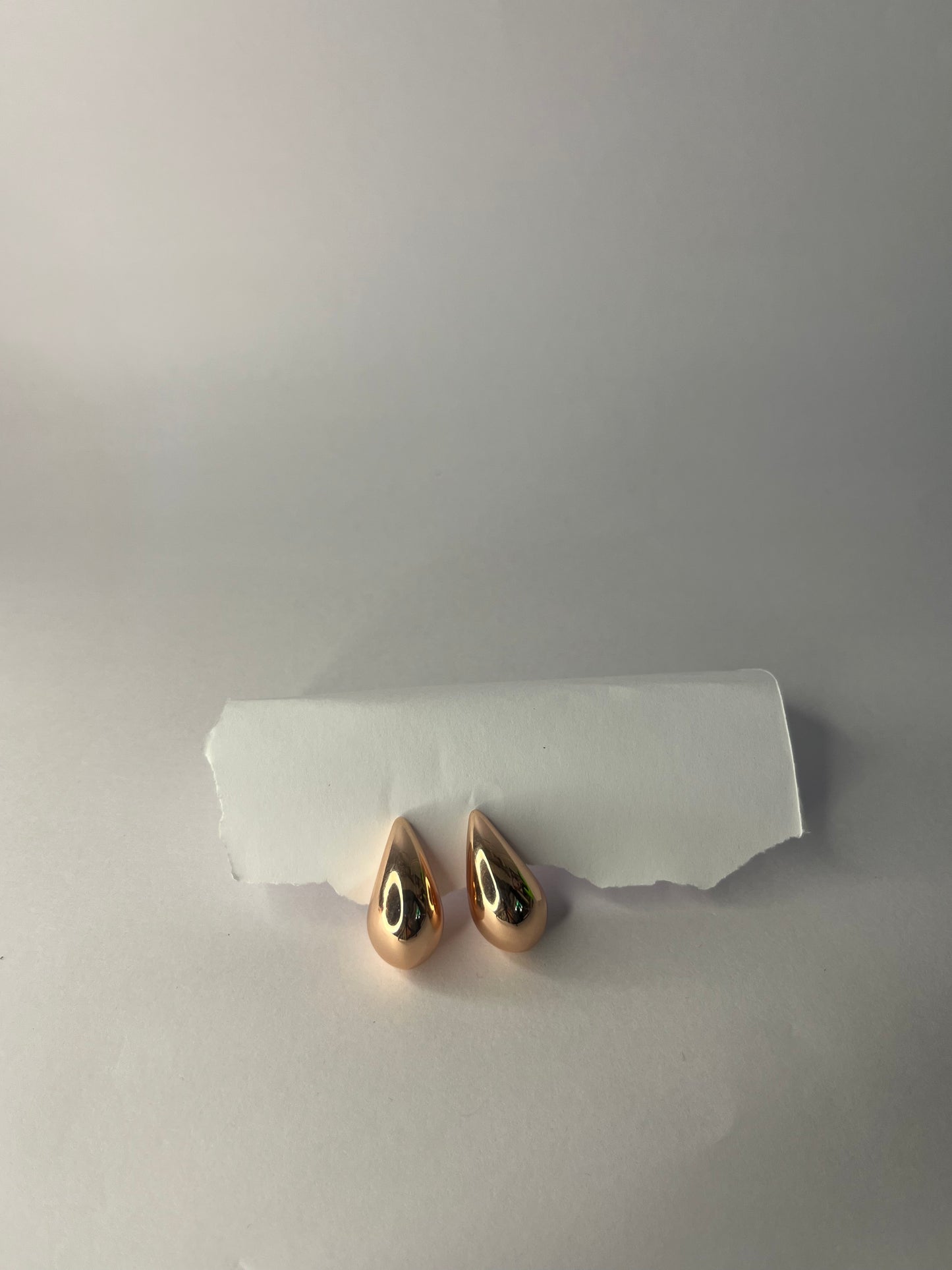 Aurora Teardrop Earrings — Graceful Curves, Radiant Beauty
