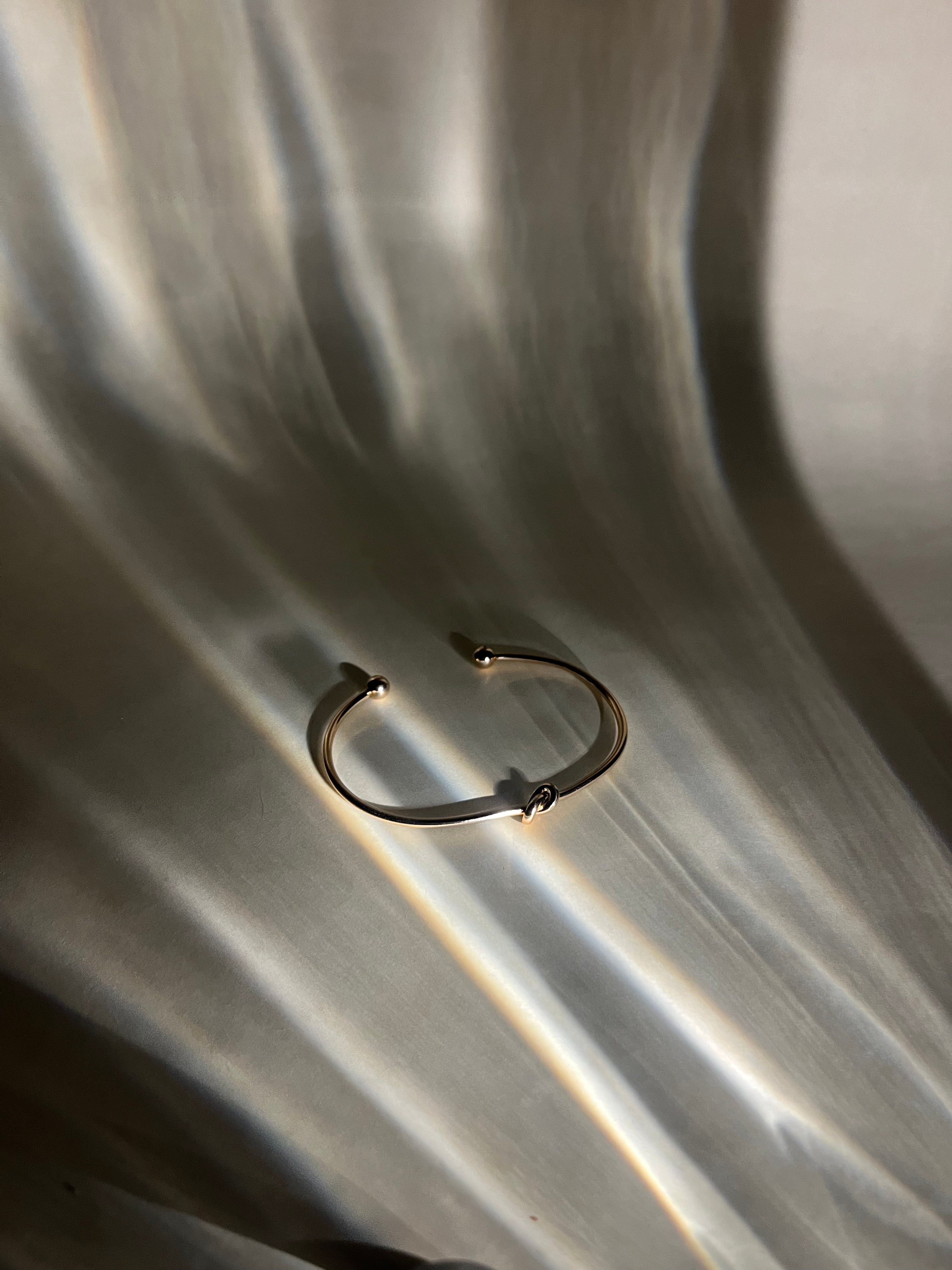 Love knot bracelet - Eternal Grace Cuff