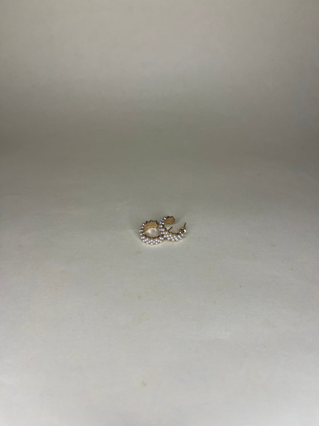 Pearl Elegance Hoops