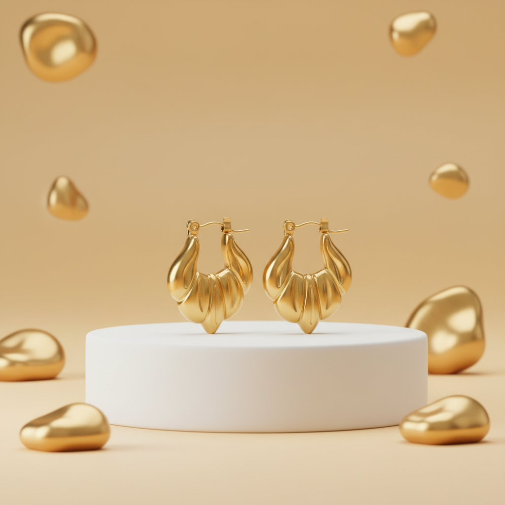 Chain-Link Heart Studs